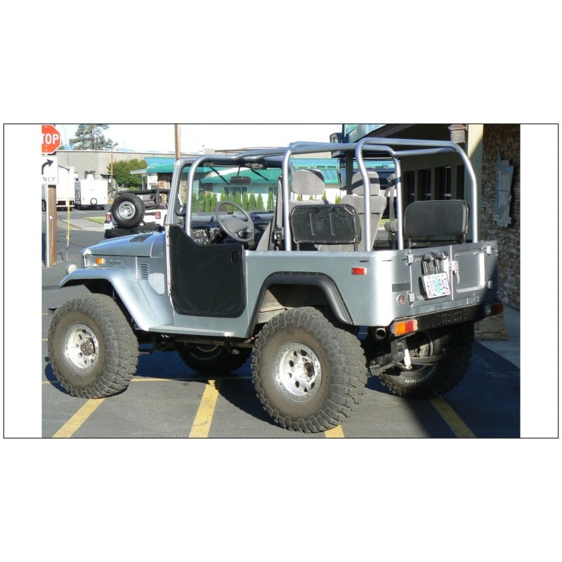Bushwacker 65-84 Toyota Land Cruiser Cutout Style Flares 2pc – Black MV50598197